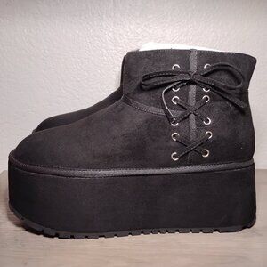 Dolls Kill x Sugar Thrillz "Fuggs" Black platform lace up boots